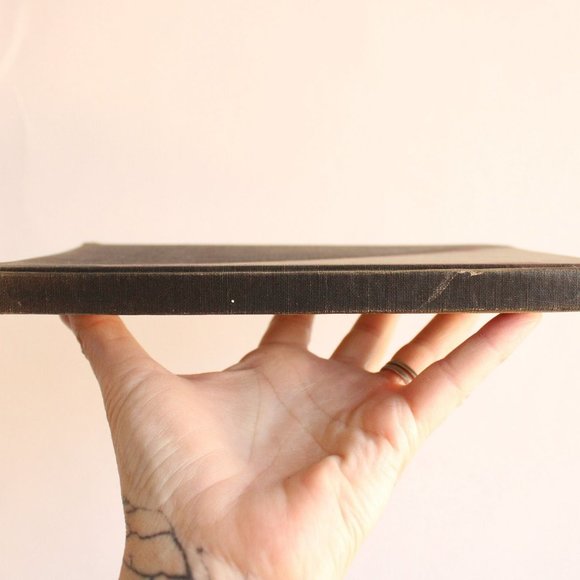 Vintage 1940s Book, Mademoiselle Fifi by Guy De Maupassant, And Other Stories - Picture 5 of 10